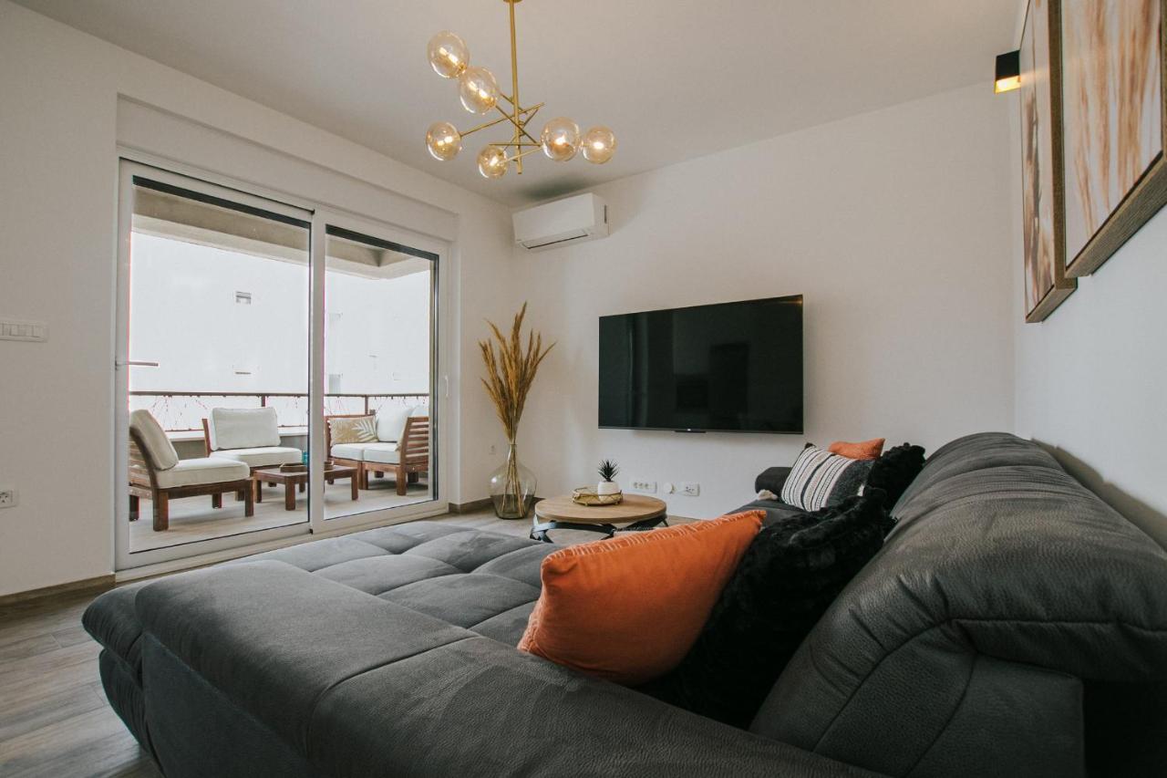 Luxury Apartments Marija Trogir Exterior photo