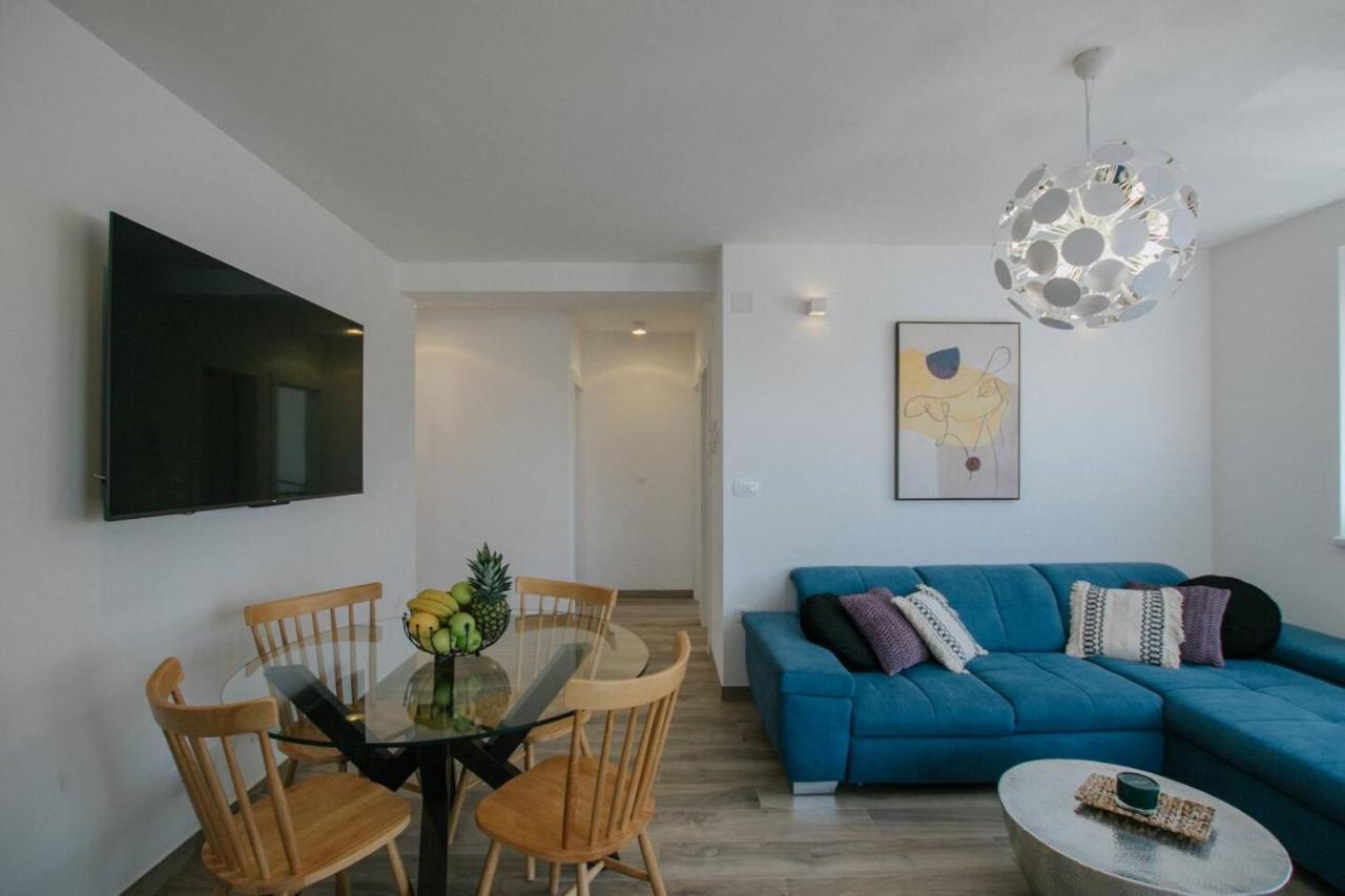 Luxury Apartments Marija Trogir Exterior photo